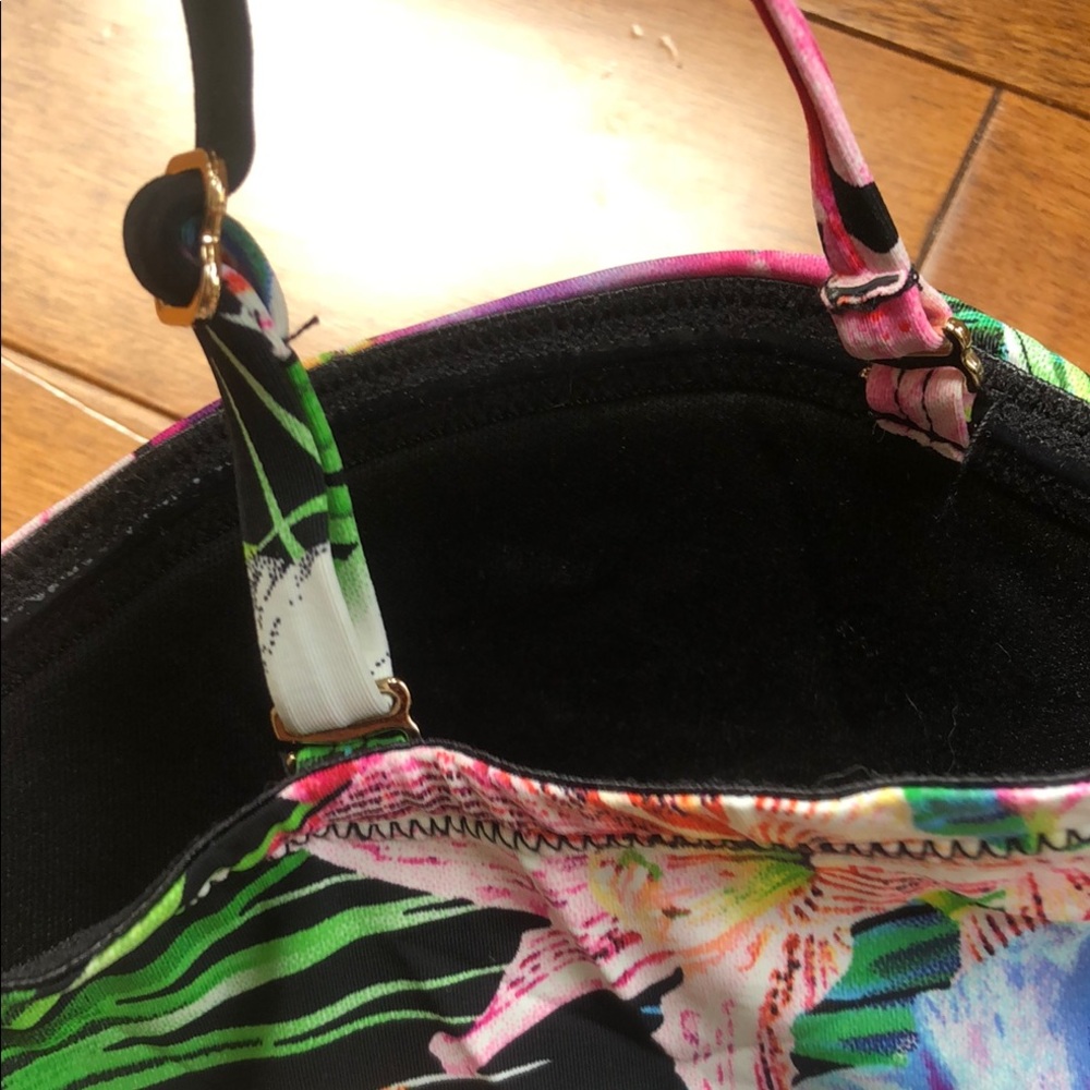 Everyday Sunday Tankini Top - Picture 3 of 10